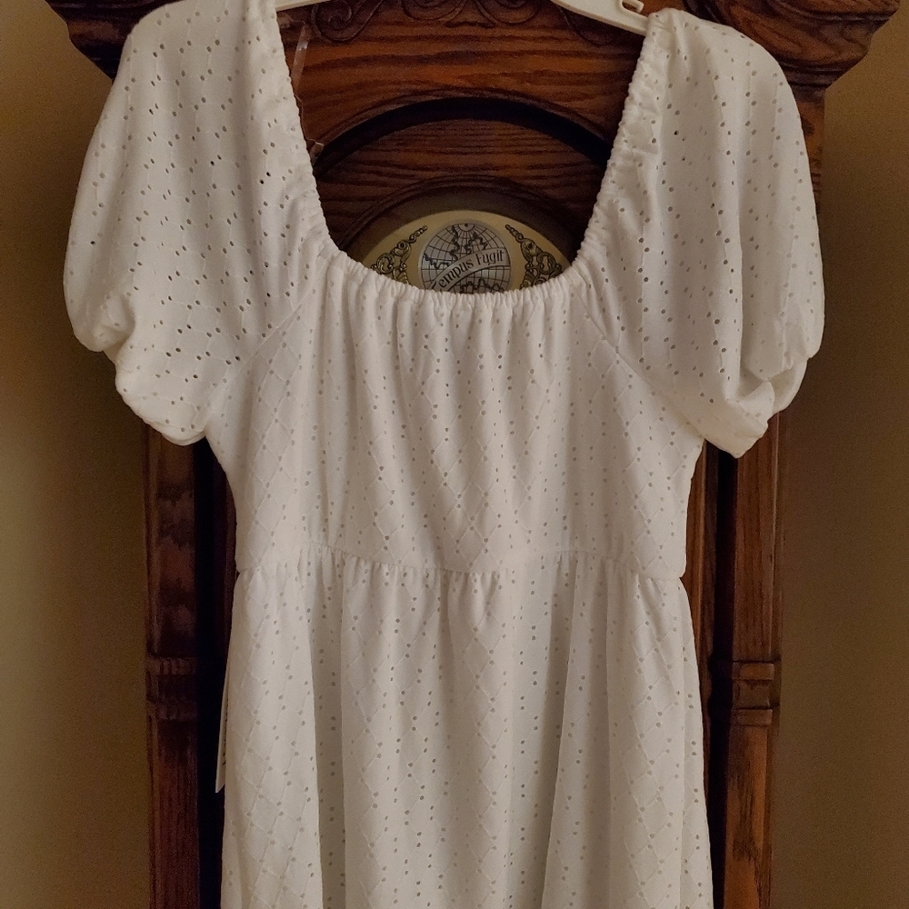 Loxology Women's Eyelet Shift Dress NWOT - Picture 7 of 14